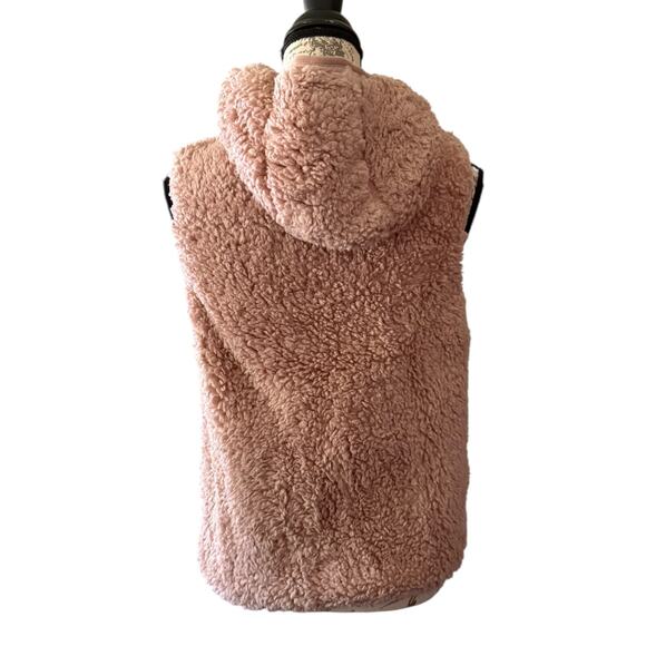 Weatherproof Vintage Pink Sherpa Hooded Vest Size X-Small - Picture 3 of 6